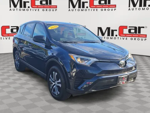 Blue 2018 TOYOTA RAV4 LE for sale in Glen Burnie, MD