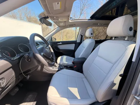 Another view of 2021 VOLKSWAGEN TIGUAN SE W/ AWD & SUNROOF for sale in Glen Burnie, MD at Mr. Car of Glen Burnie