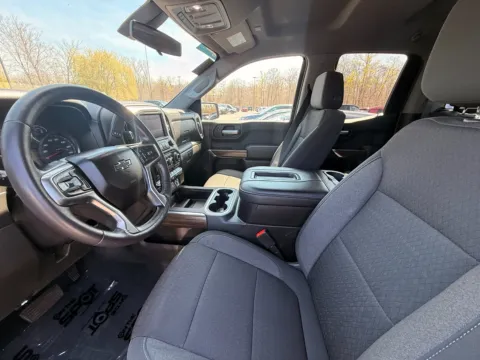 Another view of 2021 CHEVROLET SILVERADO 1500 RST for sale in Glen Burnie, MD at Mr. Car of Glen Burnie