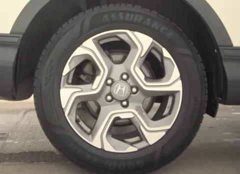 More photos of 2019 HONDA CR-V EX W/ AWD & SUNROOF at Mr. Car of Glen Burnie, MD