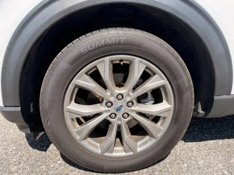 Photos of 2023 FORD EXPLORER LIMITED for sale in Glen Burnie, MD at Mr. Car of Glen Burnie