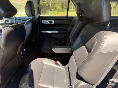 More photos of 2023 FORD EXPLORER LIMITED at Mr. Car of Glen Burnie, MD