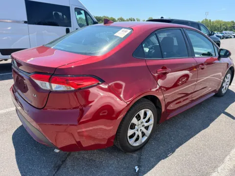 More photos of 2022 TOYOTA COROLLA LE at Mr. Car of Glen Burnie, MD