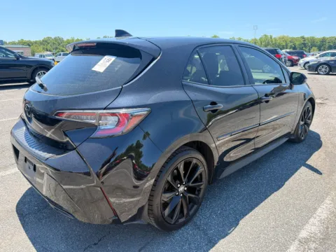 More photos of 2021 TOYOTA COROLLA HATCHBACK SE Nightshade Edition at Mr. Car of Glen Burnie, MD