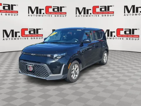 More photos of 2023 KIA SOUL LX at Mr. Car of Glen Burnie, MD