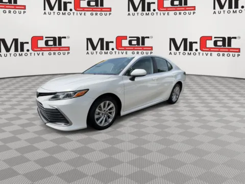 More photos of 2022 TOYOTA CAMRY LE at Mr. Car of Glen Burnie, MD
