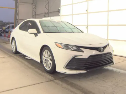 White 2022 TOYOTA CAMRY LE for sale in Glen Burnie, MD