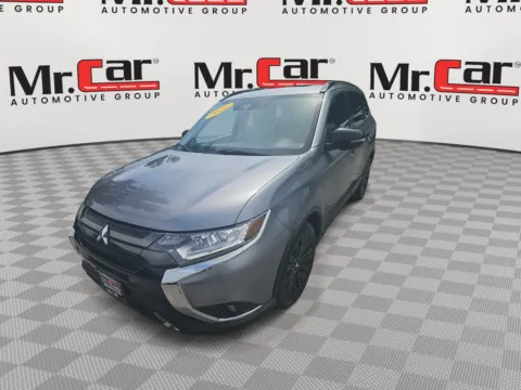 More photos of 2020 MITSUBISHI OUTLANDER LE Sport Utility 4D at Mr. Car of Glen Burnie, MD