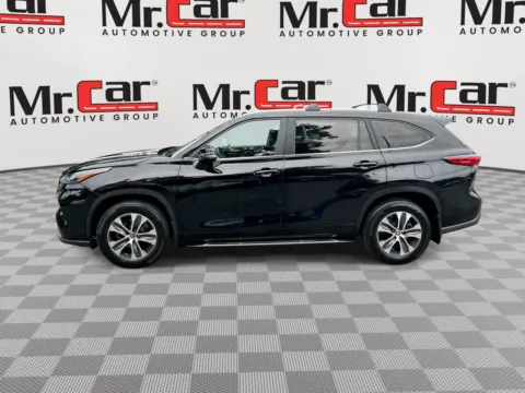 More photos of 2023 TOYOTA HIGHLANDER XLE at Mr. Car of Glen Burnie, MD