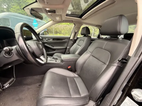 More photos of 2022 HONDA CIVIC TOURING W/ LEATHER & SUNROOF at Mr. Car of Glen Burnie, MD
