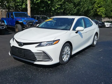 Another view of 2024 TOYOTA CAMRY LE for sale in Glen Burnie, MD at Mr. Car of Glen Burnie
