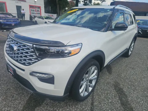 More photos of 2022 FORD EXPLORER PLATINUM at Mr. Car of Glen Burnie, MD