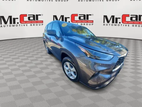 Photos of 2022 TOYOTA HIGHLANDER LE W/ AWD for sale in Glen Burnie, MD at Mr. Car of Glen Burnie