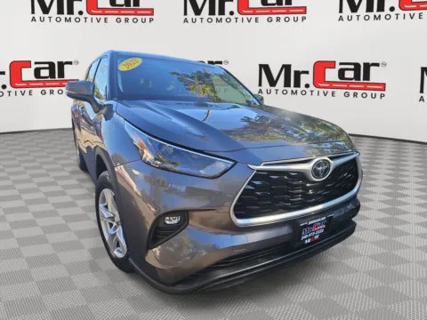 Gray 2022 TOYOTA HIGHLANDER LE W/ AWD for sale in Glen Burnie, MD