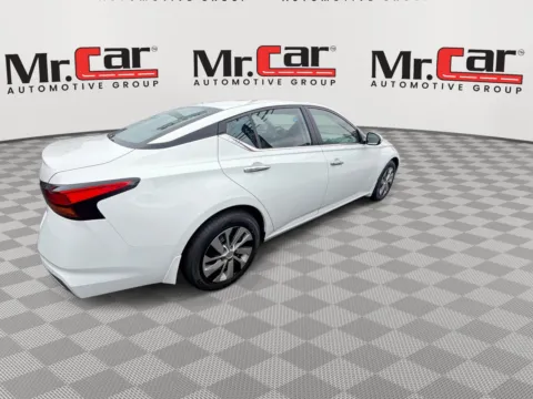 More photos of 2023 NISSAN ALTIMA 2.5 S at Mr. Car of Glen Burnie, MD