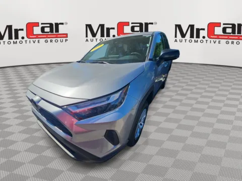 More photos of 2025 TOYOTA RAV4 LE at Mr. Car of Glen Burnie, MD