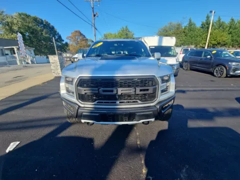 More photos of 2017 FORD F-150 RAPTOR at Mr. Car of Glen Burnie, MD