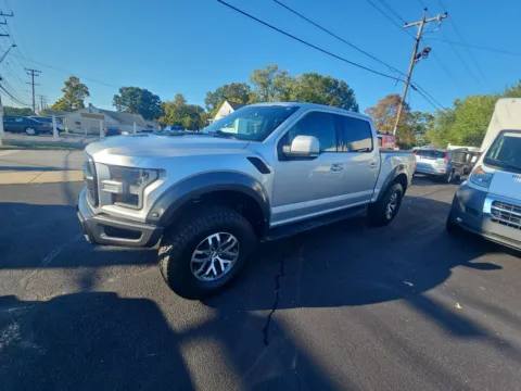 More photos of 2017 FORD F-150 RAPTOR at Mr. Car of Glen Burnie, MD