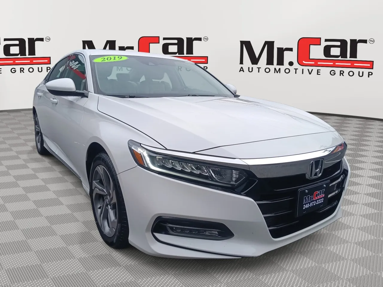 2019 Honda Accord EX's photo