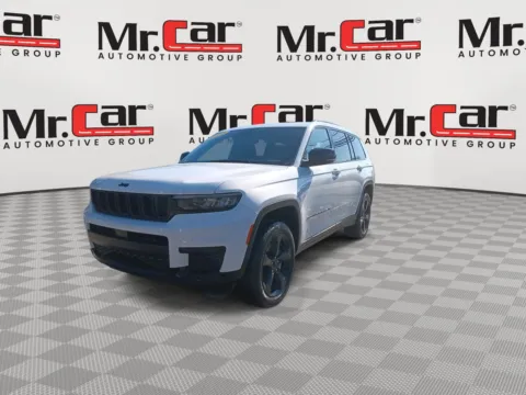 Another view of 2023 JEEP GRAND CHEROKEE L Altitude for sale in Glen Burnie, MD at Mr. Car of Glen Burnie