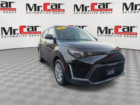 More photos of 2023 KIA SOUL LX at Mr. Car of Glen Burnie, MD