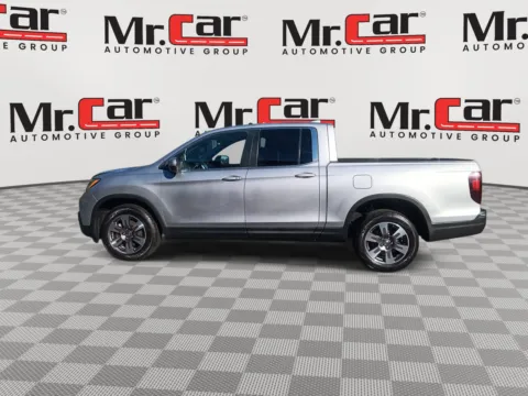Photos of 2017 HONDA RIDGELINE RTL for sale in Glen Burnie, MD at Mr. Car of Glen Burnie