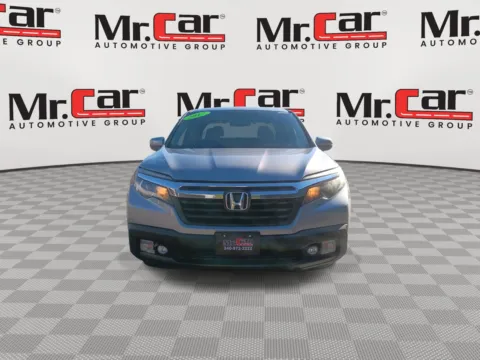 More photos of 2017 HONDA RIDGELINE RTL at Mr. Car of Glen Burnie, MD