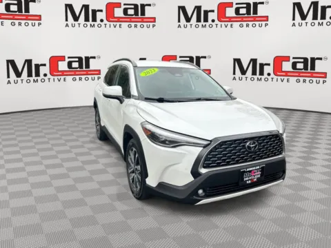 More photos of 2023 TOYOTA COROLLA CROSS XLE at Mr. Car of Glen Burnie, MD