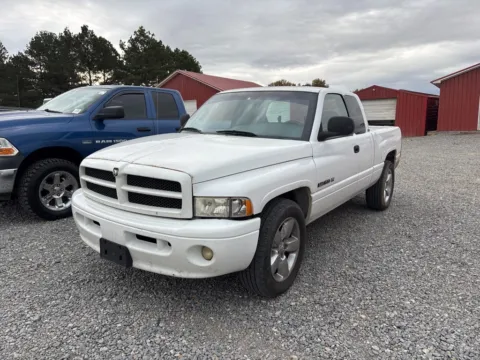 Another view of 2001 Dodge Ram 1500 for sale in Des Arc, AR at D3 Auto Sales - Des Arc, AR
