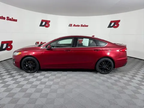 Another view of 2019 Ford Fusion SE for sale in Des Arc, AR at D3 Auto Sales - Des Arc, AR