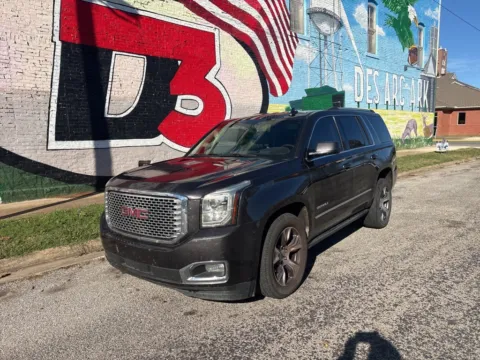 Photos of 2016 GMC Yukon Denali for sale in Des Arc, AR at D3 Auto Sales - Des Arc, AR