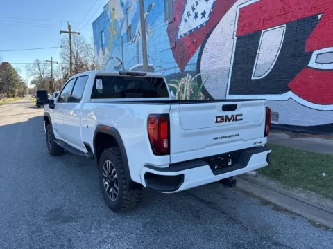 More photos of 2021 GMC Sierra 2500HD AT4 at D3 Auto Sales - Des Arc, AR, AR