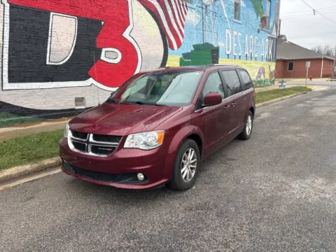 Photos of 2019 Dodge Grand Caravan SXT for sale in Des Arc, AR at D3 Auto Sales - Des Arc, AR