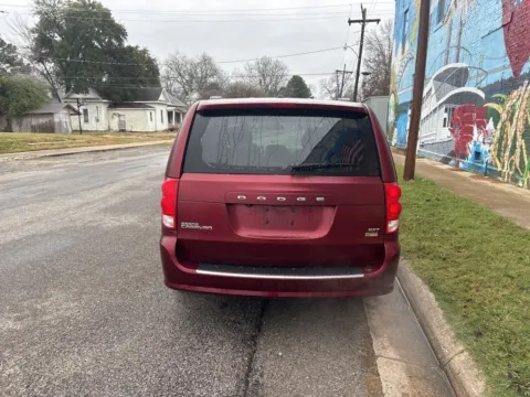 More photos of 2019 Dodge Grand Caravan SXT at D3 Auto Sales - Des Arc, AR, AR