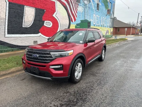 Photos of 2024 Ford Explorer XLT for sale in Des Arc, AR at D3 Auto Sales - Des Arc, AR