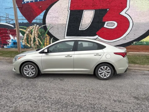 Another view of 2018 Hyundai Accent SE for sale in Des Arc, AR at D3 Auto Sales - Des Arc, AR