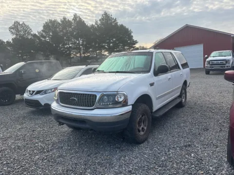 More photos of 2000 Ford Expedition XLT at D3 Auto Sales - Des Arc, AR, AR