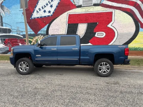 Another view of 2016 Chevrolet Silverado 2500HD High Country for sale in Des Arc, AR at D3 Auto Sales - Des Arc, AR