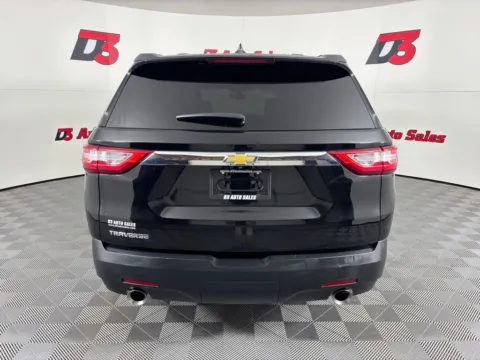 More photos of 2020 Chevrolet Traverse LS at D3 Auto Sales - Des Arc, AR, AR