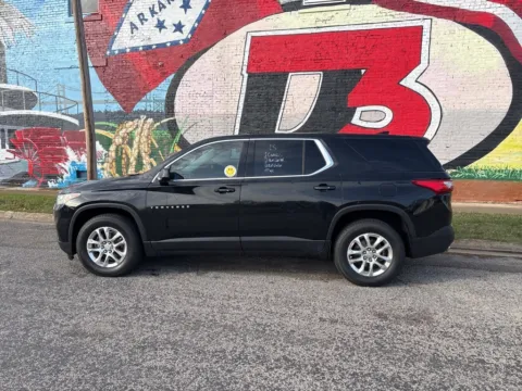 Another view of 2020 Chevrolet Traverse LS for sale in Des Arc, AR at D3 Auto Sales - Des Arc, AR