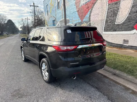 More photos of 2020 Chevrolet Traverse LS at D3 Auto Sales - Des Arc, AR, AR