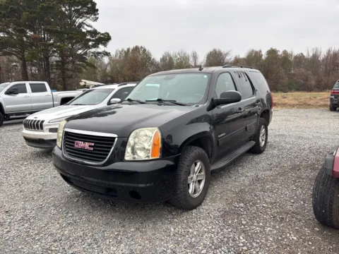 More photos of 2011 GMC Yukon SLE at D3 Auto Sales - Des Arc, AR, AR