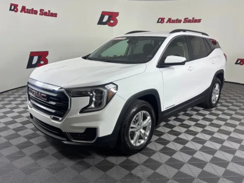 Photos of 2023 GMC Terrain SLE for sale in Des Arc, AR at D3 Auto Sales - Des Arc, AR