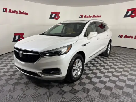 Photos of 2018 Buick Enclave Essence for sale in Des Arc, AR at D3 Auto Sales - Des Arc, AR