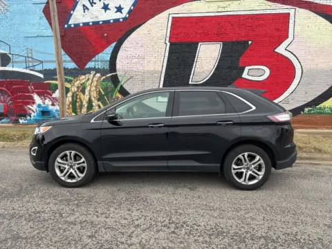 Another view of 2018 Ford Edge Titanium for sale in Des Arc, AR at D3 Auto Sales - Des Arc, AR