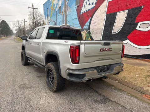 More photos of 2019 GMC Sierra 1500 SLT at D3 Auto Sales - Des Arc, AR, AR