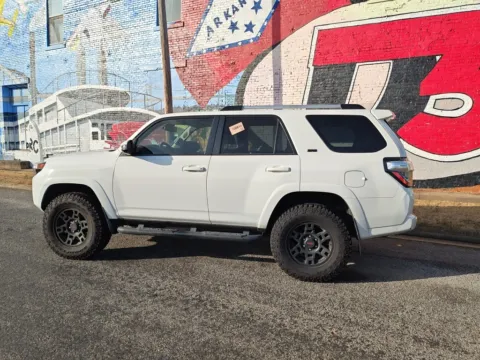 Another view of 2020 Toyota 4Runner SR5 for sale in Des Arc, AR at D3 Auto Sales - Des Arc, AR