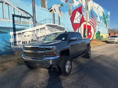Photos of 2017 Chevrolet Silverado 1500 LT for sale in Des Arc, AR at D3 Auto Sales - Des Arc, AR