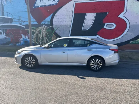 Another view of 2024 Nissan Altima 2.5 SV for sale in Des Arc, AR at D3 Auto Sales - Des Arc, AR