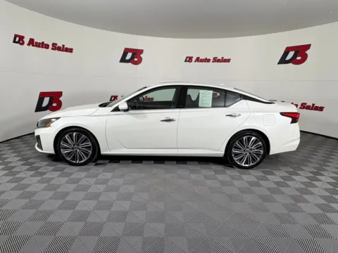 Another view of 2023 Nissan Altima 2.5 SL for sale in Des Arc, AR at D3 Auto Sales - Des Arc, AR